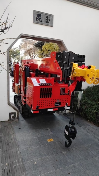 3噸蜘蛛吊加長款，臂長11.7米，適用于狹小空間作業(yè)